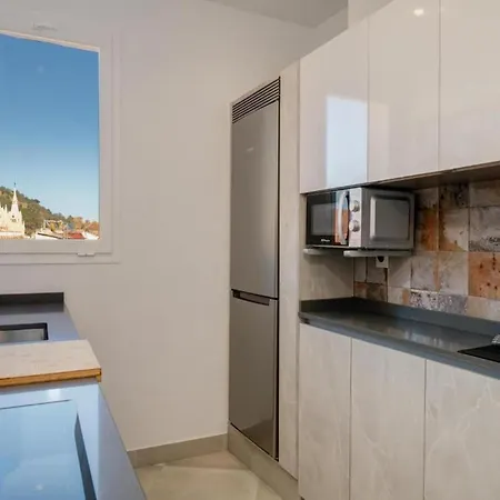 Faro's Atico Tribuna Apartment